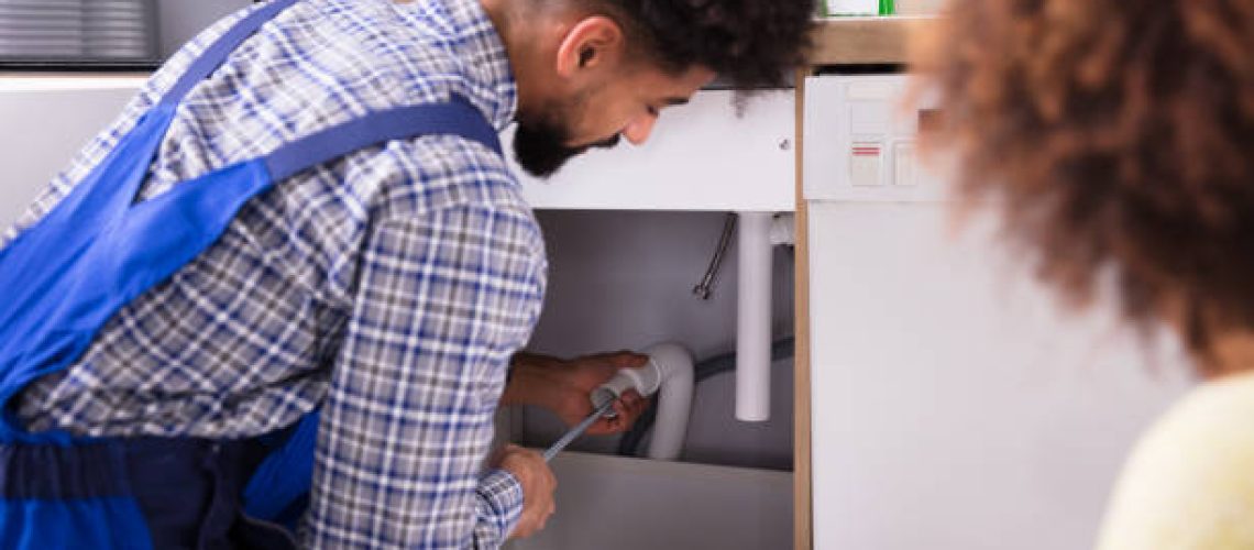 Problemas de entupimento em dias chuvosos: como se prevenir em Belo Horizonte